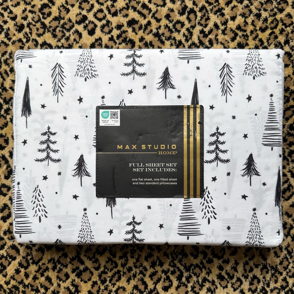 Christmas trees sheet set (Full) (NWT)